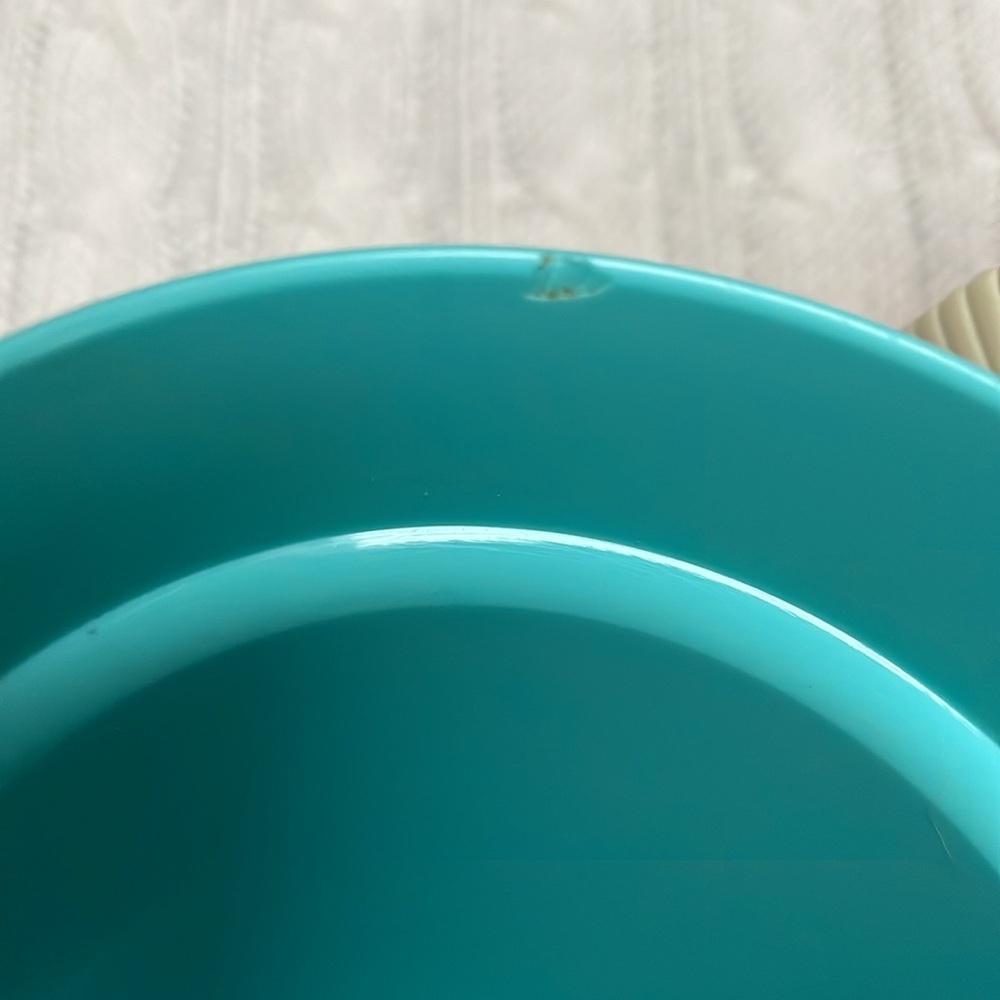 VTG Raffiaware plastic mugs. Thermo-Temp Mallory Randall Corp coral aqua handles - Picture 6 of 7